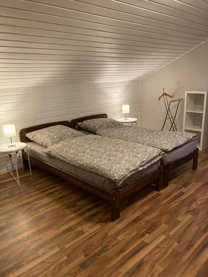 Gastezimmer Dusterhus Gemmingen Exteriör bild